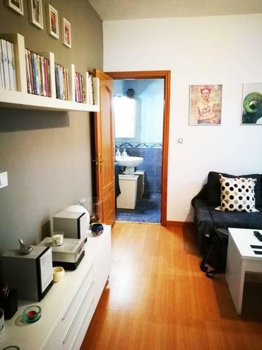 Apartamento Urgel Μαδρίτη Εξωτερικό φωτογραφία